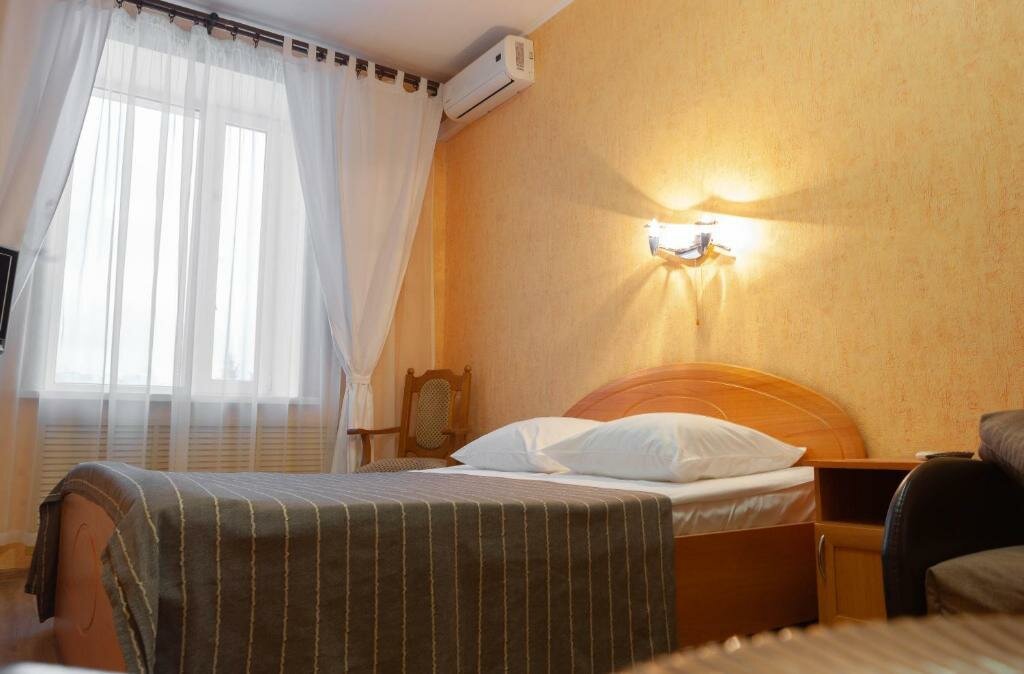 Гостиница Транзит Псков-241