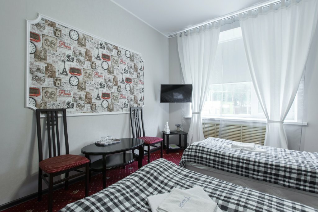 Гостиница Транзит Псков-102