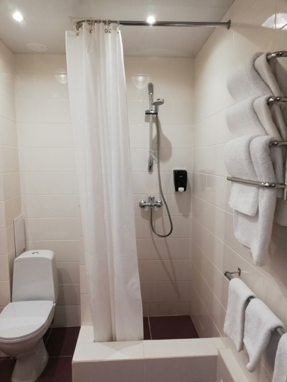 Гостиница Транзит Псков-240