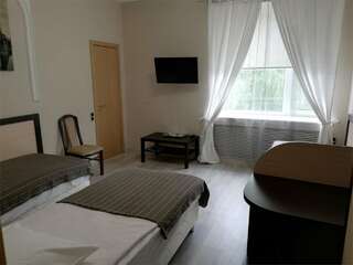 Гостиница Транзит Псков Трехместный номер категории «стандарт»-1